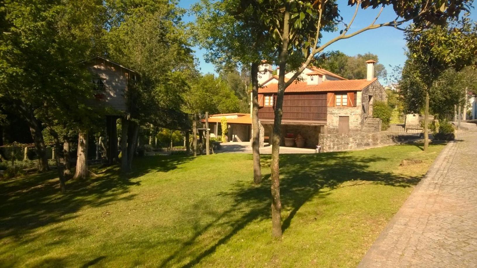 Quinta Padre Lobo Vendégház Santa Maria da Feira Kültér fotó